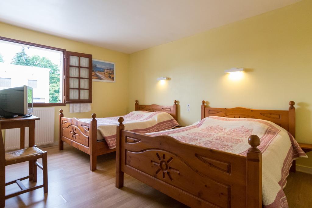 Le Petit Sale Otel Saint-Just-le-Martel Dış mekan fotoğraf